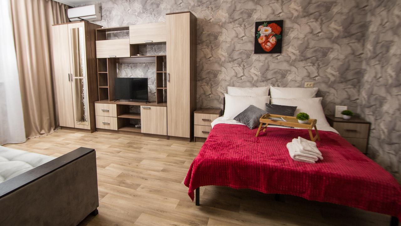 Real photos of Apartments on General Tyulenev Avenue 10