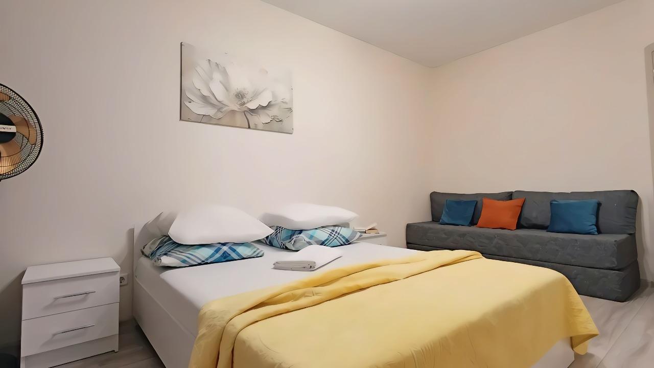 Real photos of Apartments on 113 Burnakovskaya street
