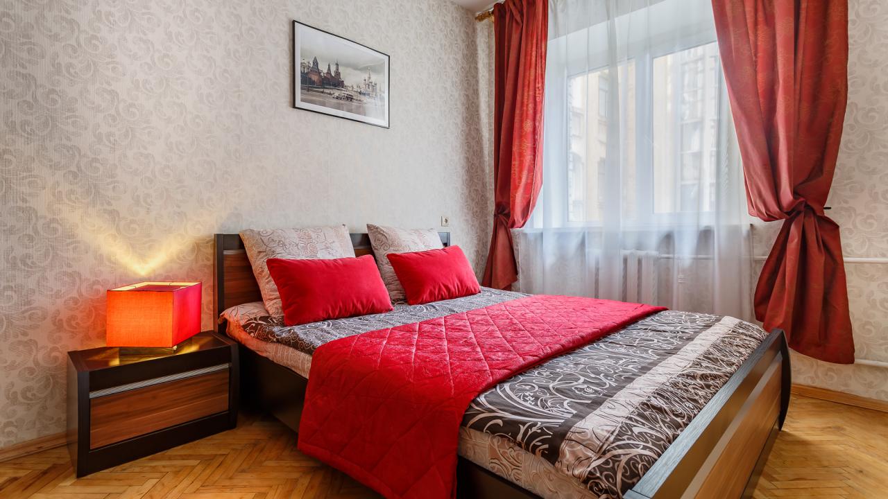 Real photos of ApartLevis on Karmanitsky Lane