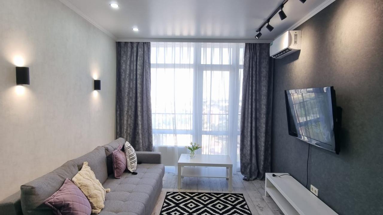 Real photos of Cozy house on Bekhtereva street 2A