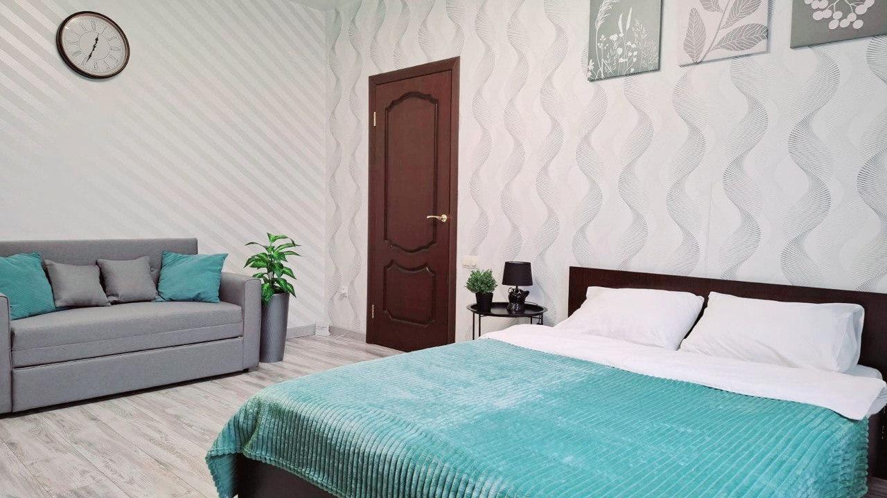 Реальные фото AT THE LOCATION on Kurizhova Street 23