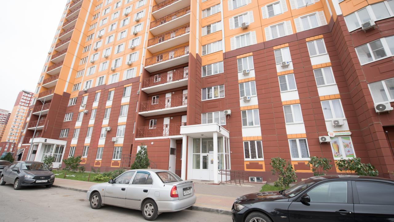 Real photos of Smile Apartments on Yelyana Street