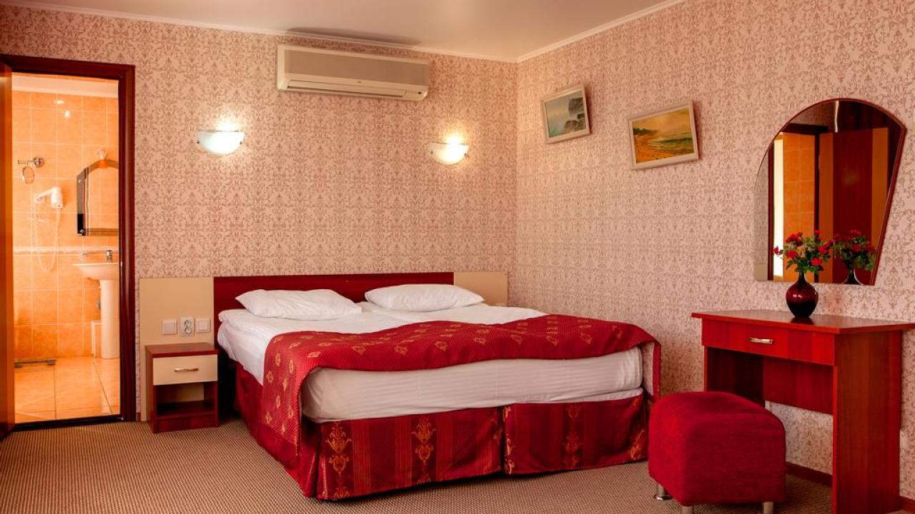 Real photos of AMAKS Hotel Azov
