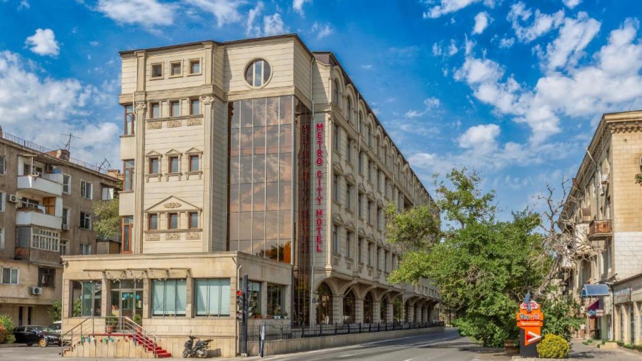 Metro City Hotel (Метро Сити)