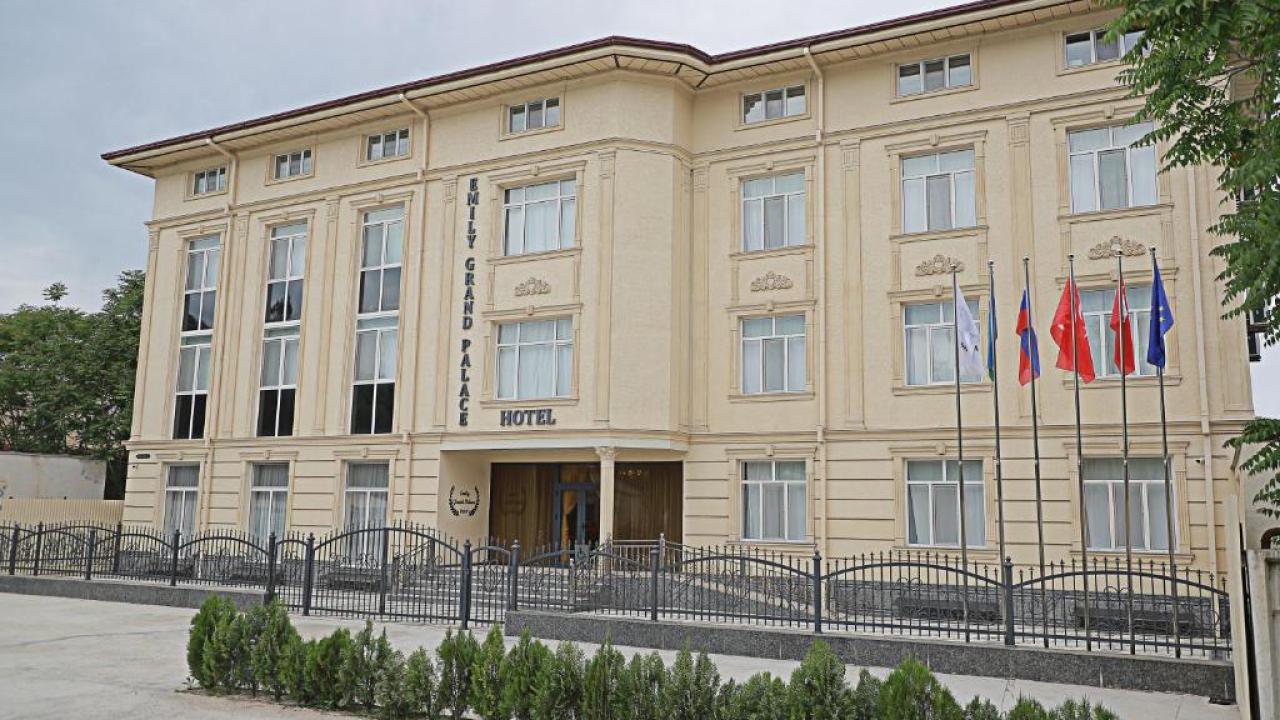 Emily Grand Palace (Эмили Гранд Палас)