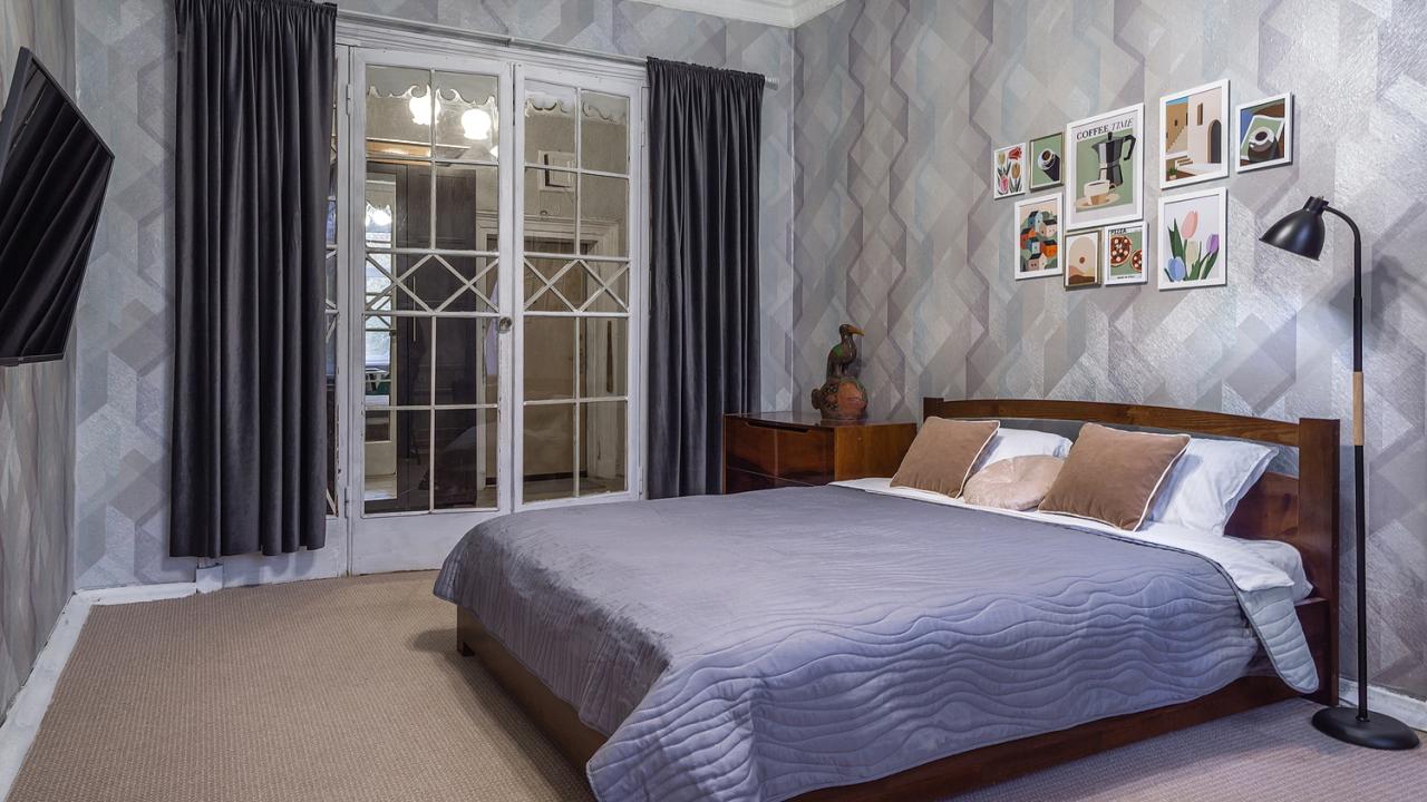Real photos of Apartments on Mira Avenue 184 building 1