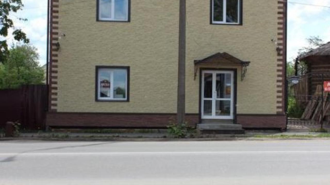 Real photos of Dzerzhinskogo 122