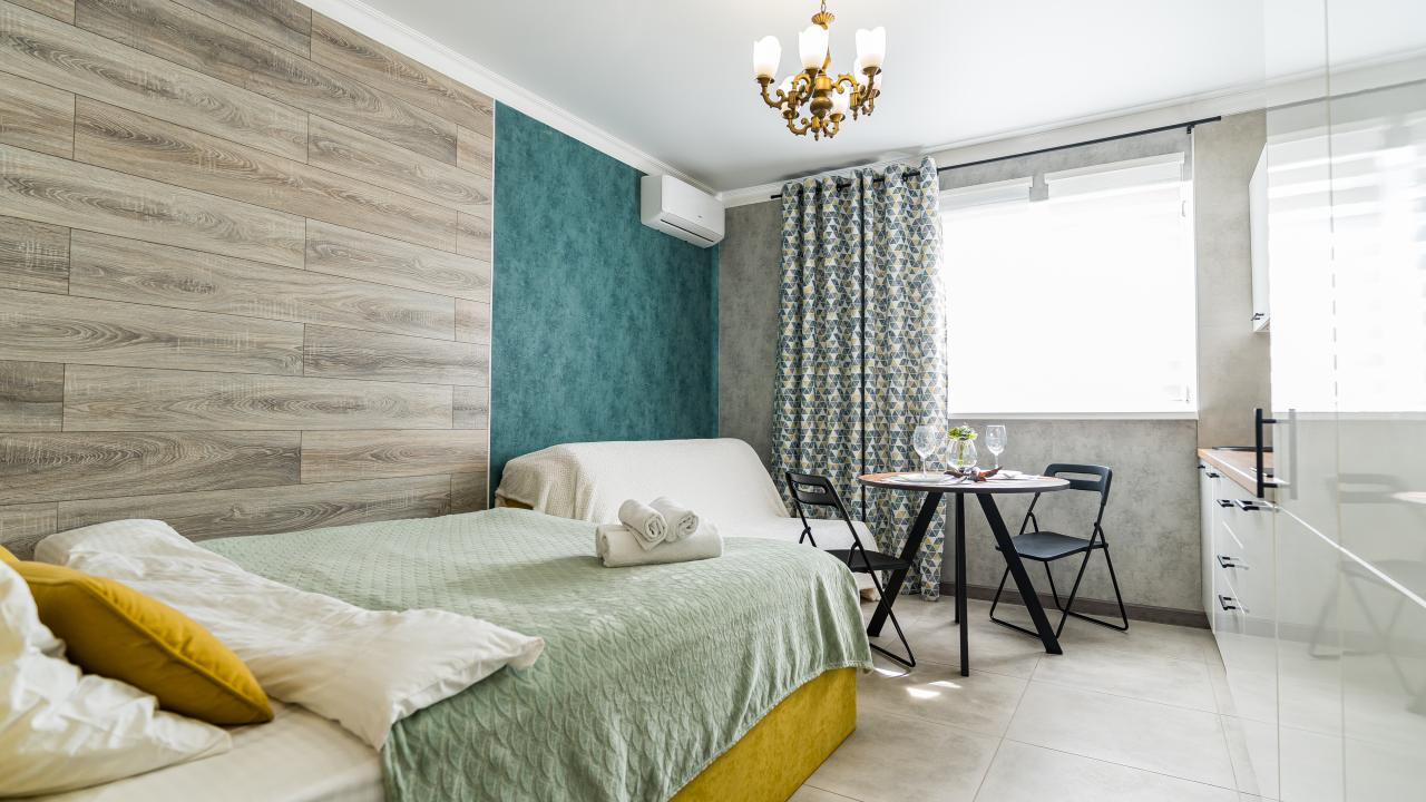 Real photos of LetoApart (LetoApart) on Verbovaya Street 7-10
