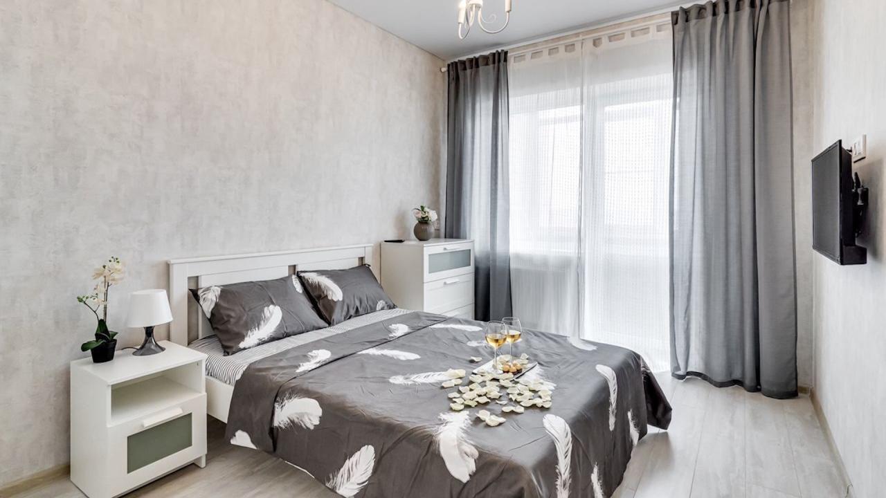 Real photos of Apartment on Vera Panova street 30k2