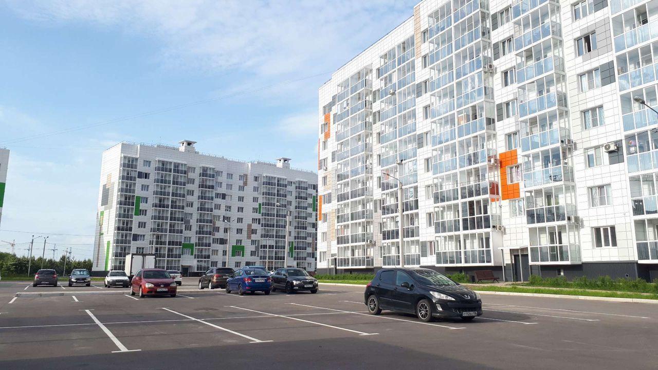 Real photos of Apartments on Vyborskaya street 10
