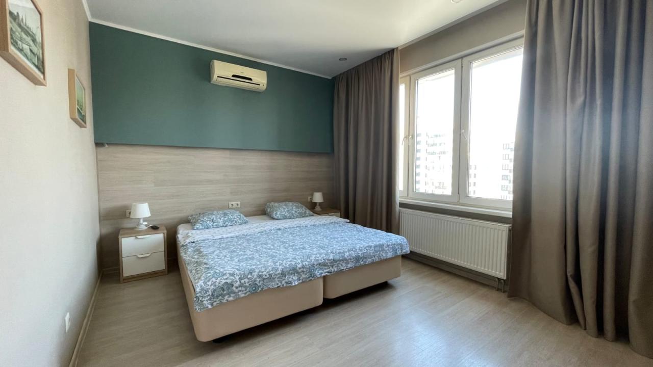 Real photos of Sibgat Apartments on Sibgat Hakim Street 40