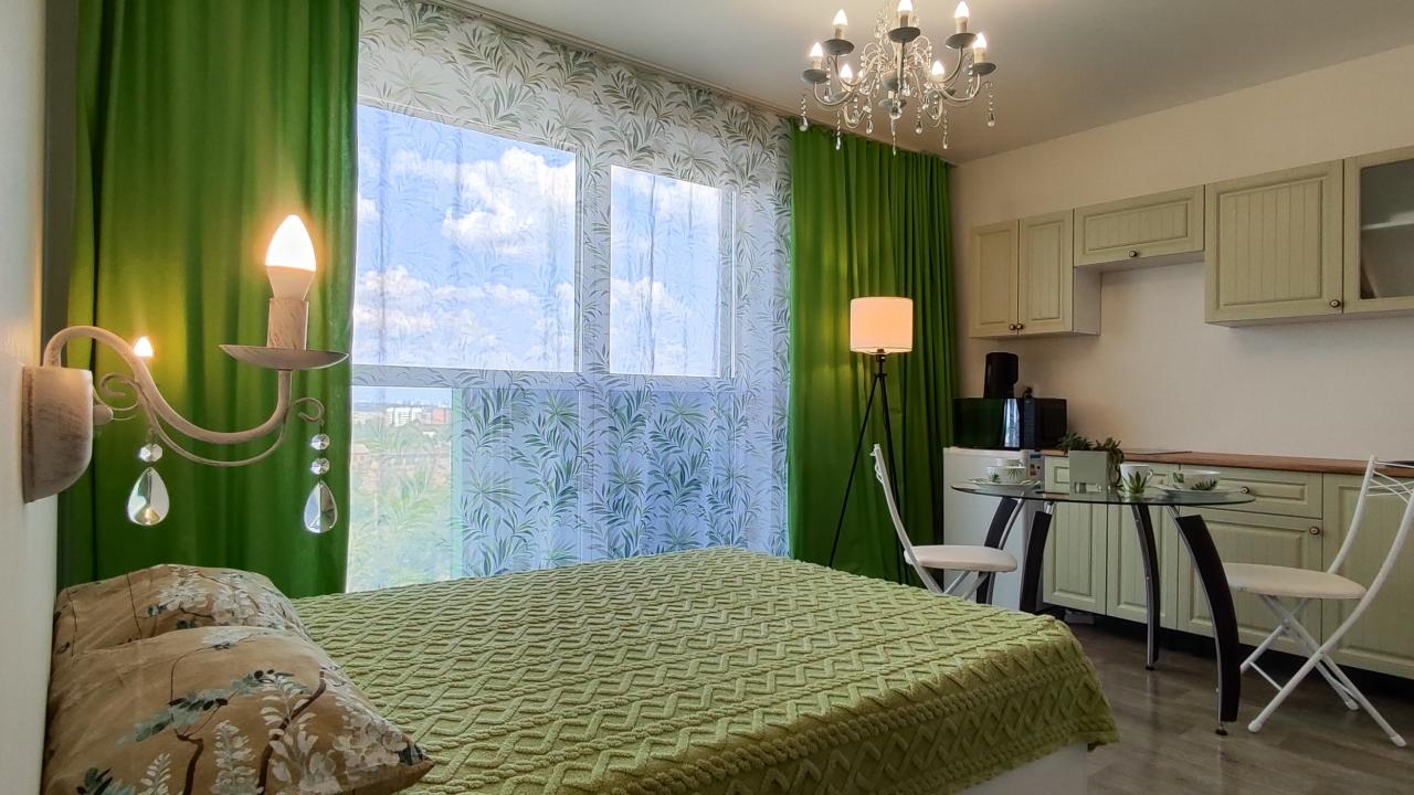 Real photos of Day and Night Apartments at 125a Blucher Street