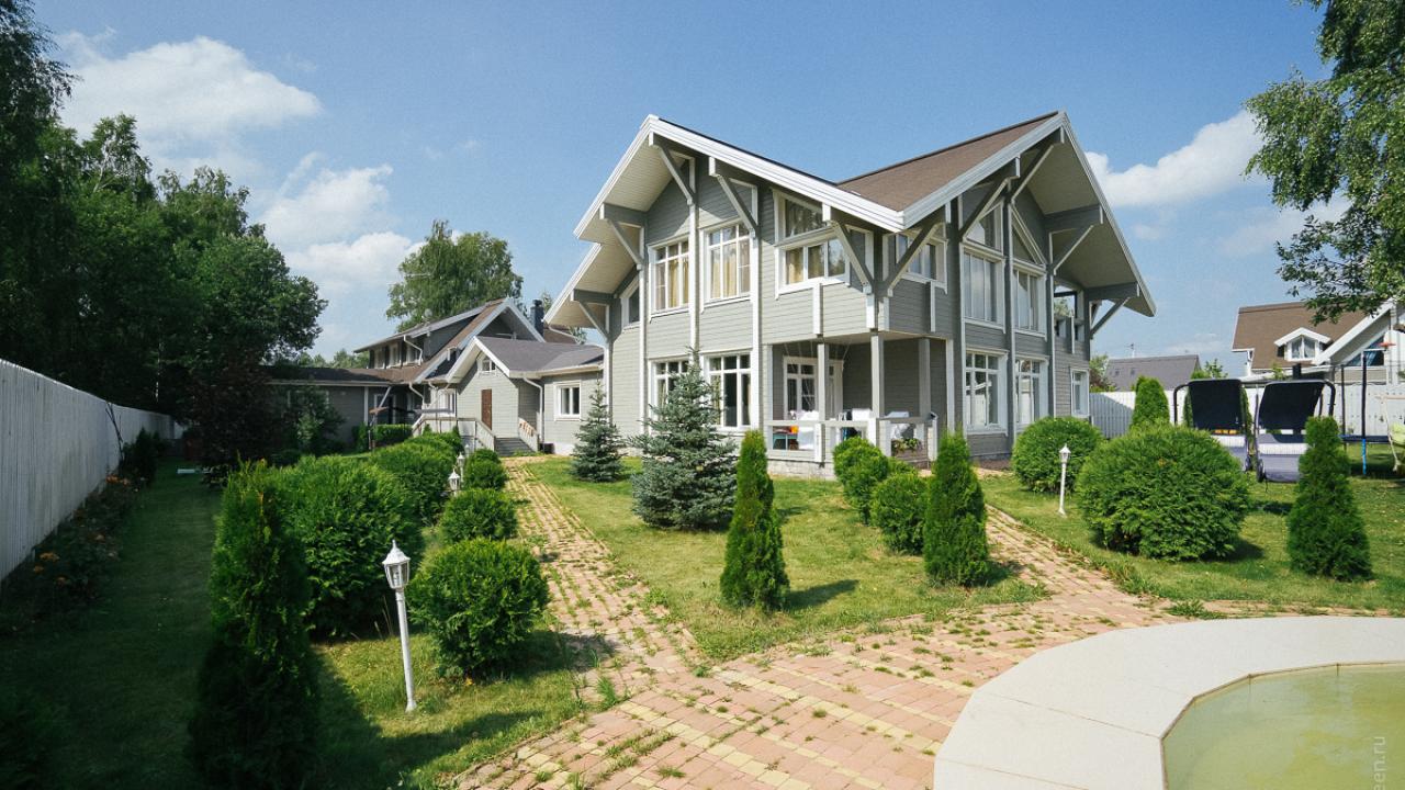 Ontario Village (Онтарио Вилладж)