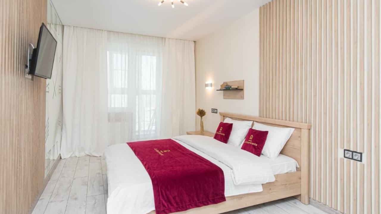 Real photos of Apartments on 97A Universitetskaya Embankment street