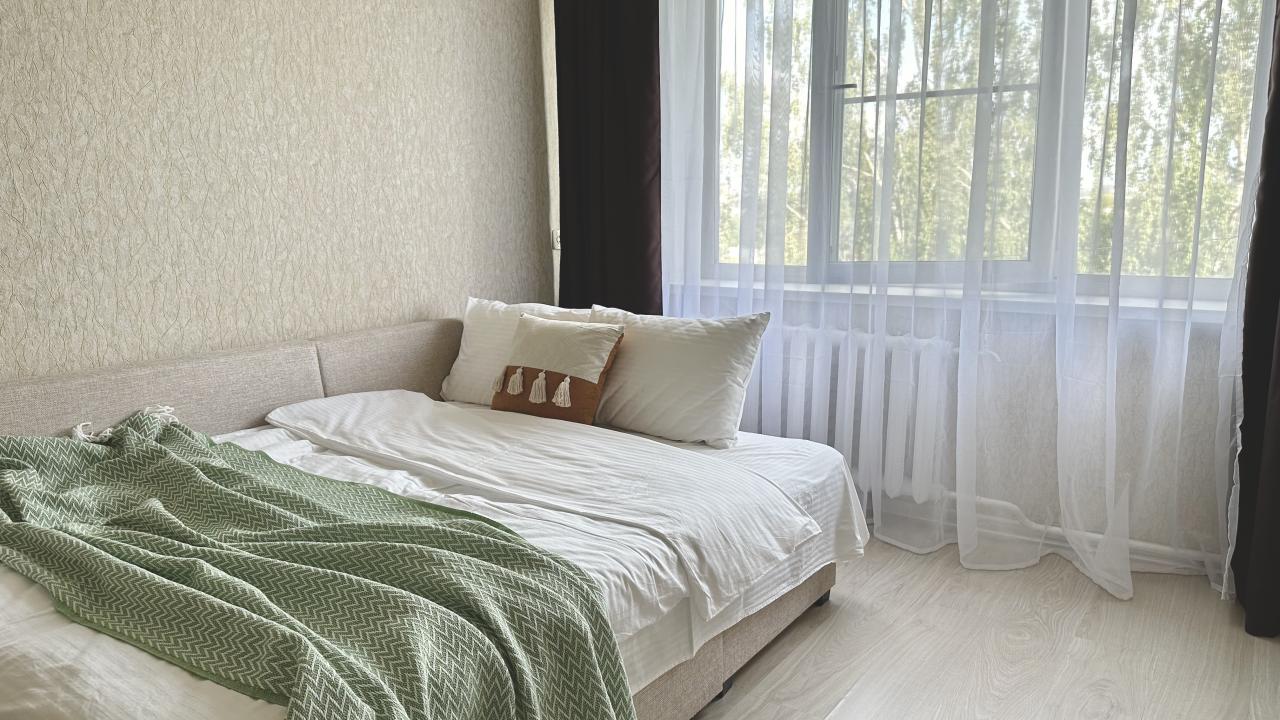 Доминго на улице Есенина 5
