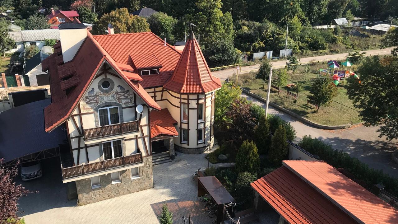 Real photos of Koshkin Dom