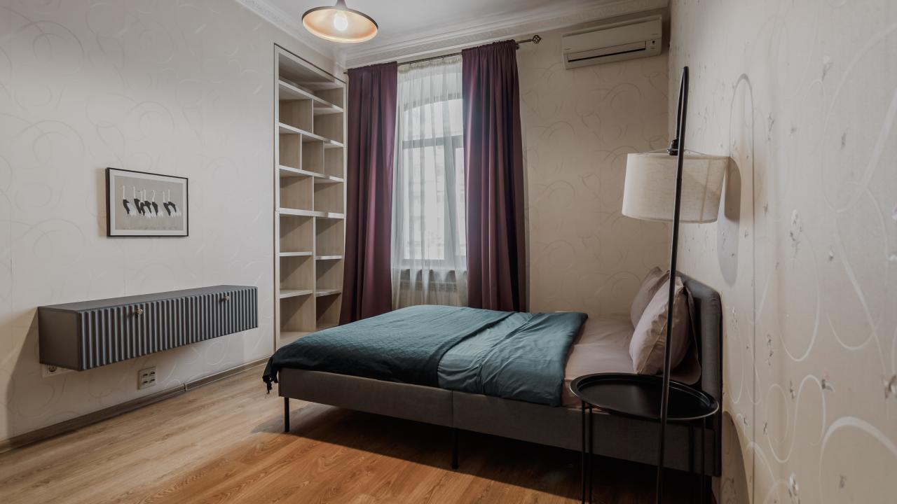 Real photos of The network of hospitable apartments "Alira". Apartment on Bolshaya Sadovaya 48