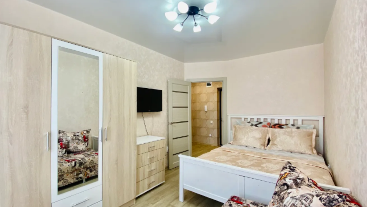 Реальные фото Гостим Посуточно на улице Вадима Бованенко 5