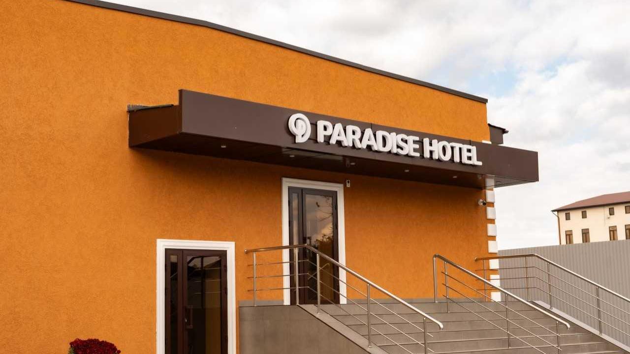 Real photos of Paradise Hotel