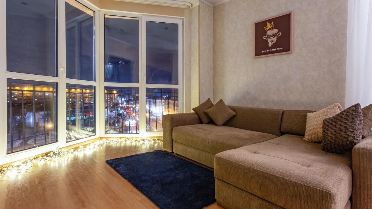 Real photos of Roomer (Rumer) on Kalvariyskaya street 2