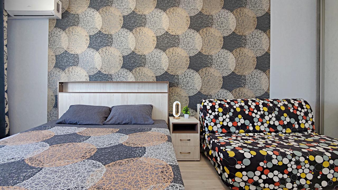 Real photos of Cozy apartment in the MKR. Cool Keys