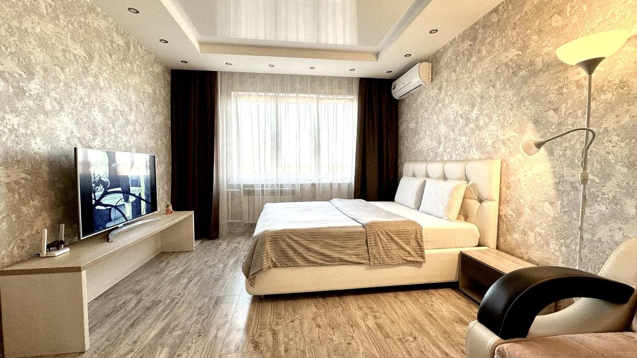 Реальные фото Fresh Room на улице Маршала Устинова 3