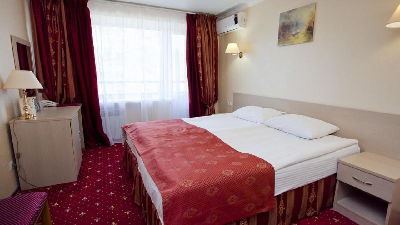 Real photos of Amaks Park Hotel
