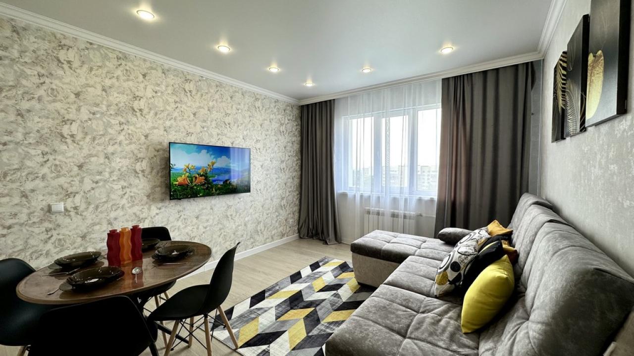 Real photos of Apartment from the Home Hotel company on Salmyshskaya street, 9/5