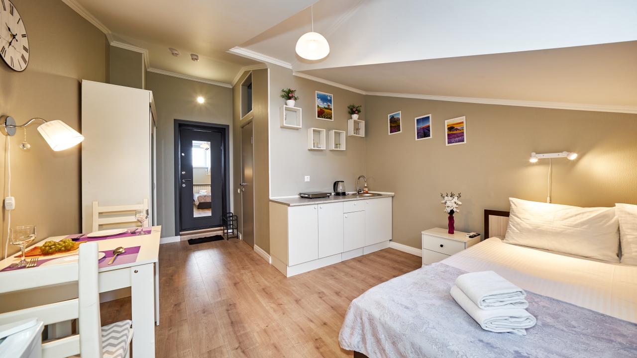 Real photos of EasyGuest on the 8k1 Hotel Passage