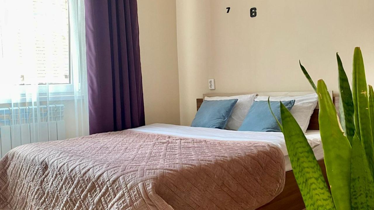 Real photos of Apartments on the School drive