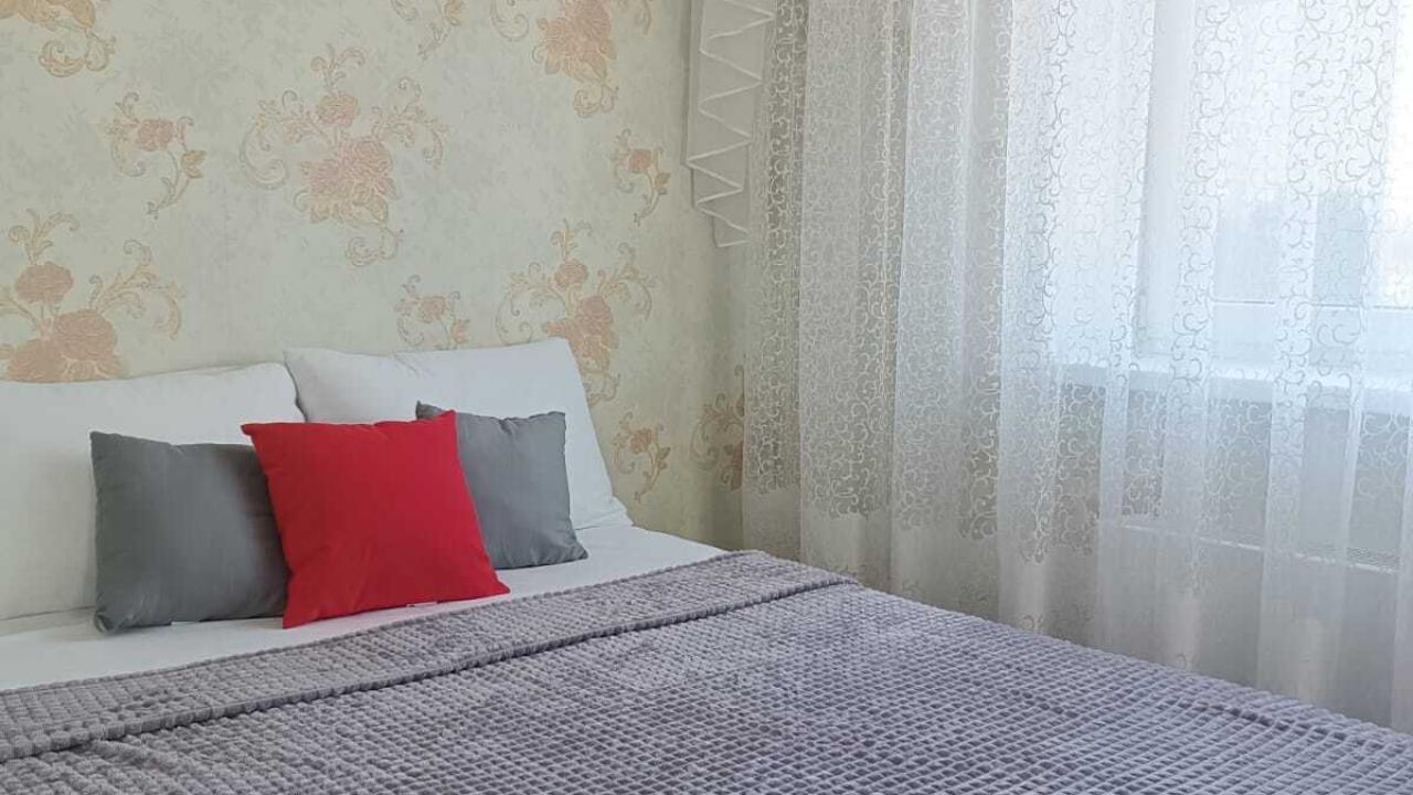 Реальные фото Апартаменты на бульваре 30 лет Победы 15а