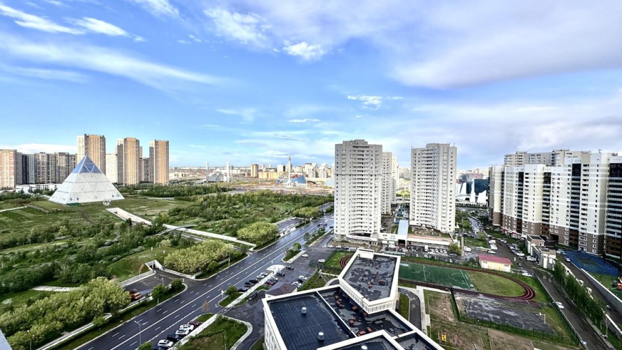 Real photos of Vershina-PV on Zhumeken Nazhimedenov street 4/1