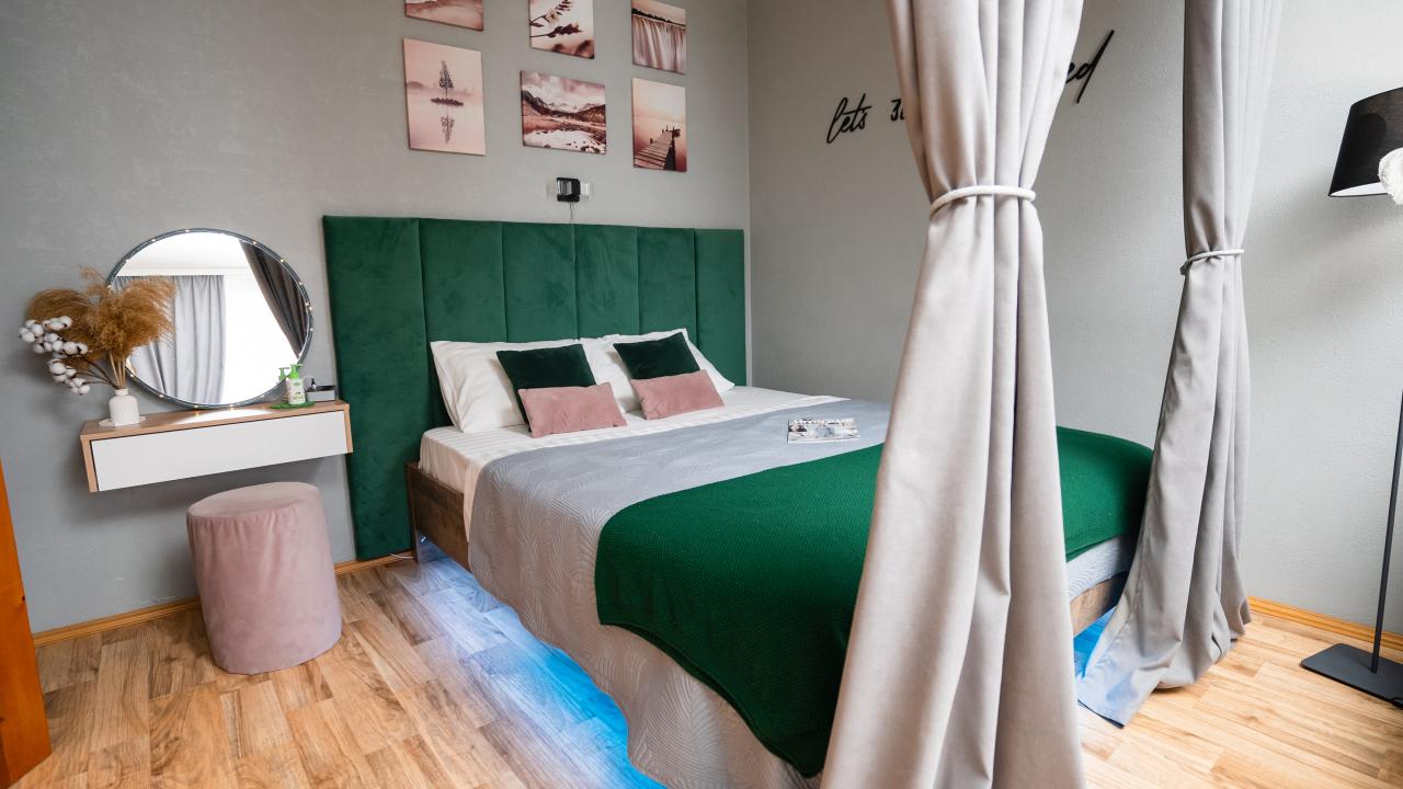 Real photos of Apartments on 60 let Oktyabrya 42 street