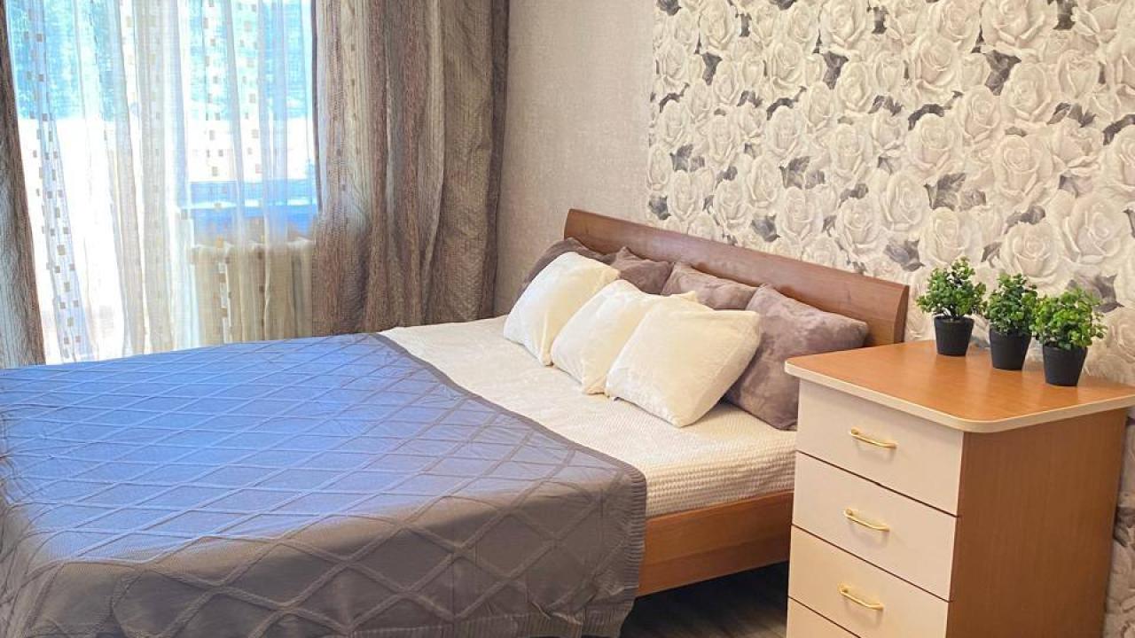 Real photos of Apartments on Lenin Avenue 136