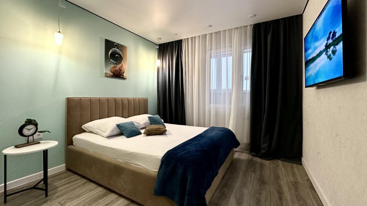 Real photos of Apartment from the company Home Hotel on Yurkin, 10