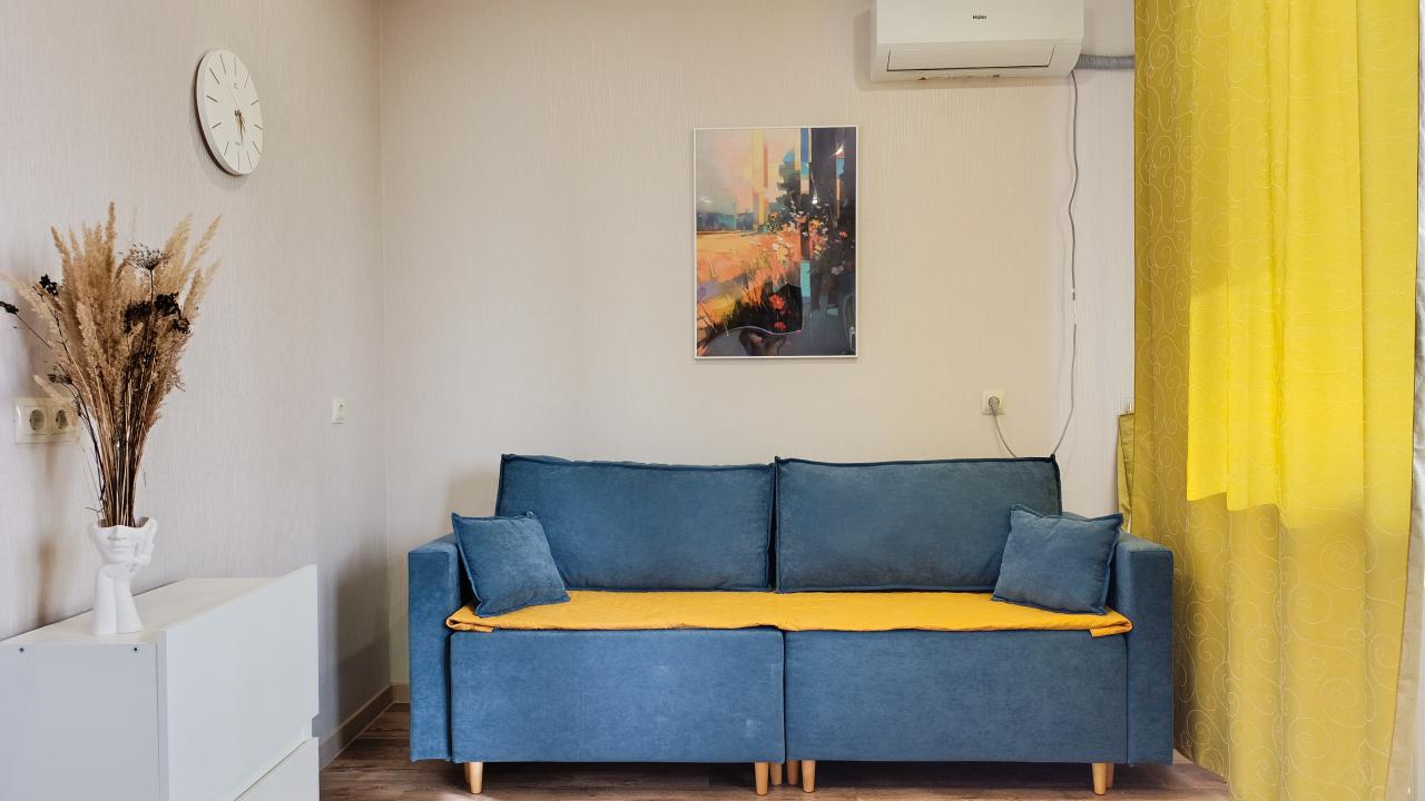 Real photos of 2-bed apartments in a new residential complex