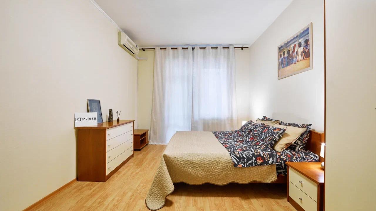 Real photos of The upper room on Alexey Tolstoy Street