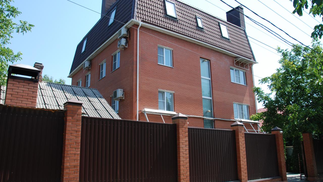 Real photos of Guet House Yuznyy Express