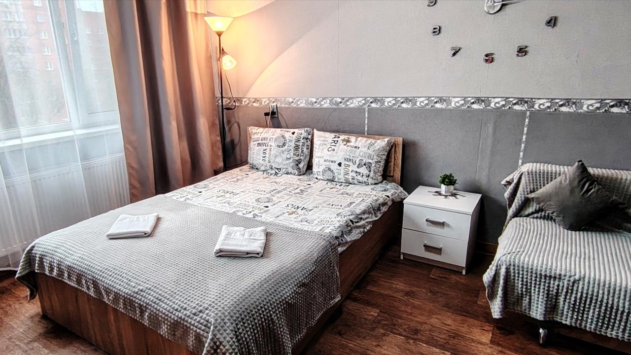 Real photos of Apartments from Yekaterinburg on Maxim Gorky street 11