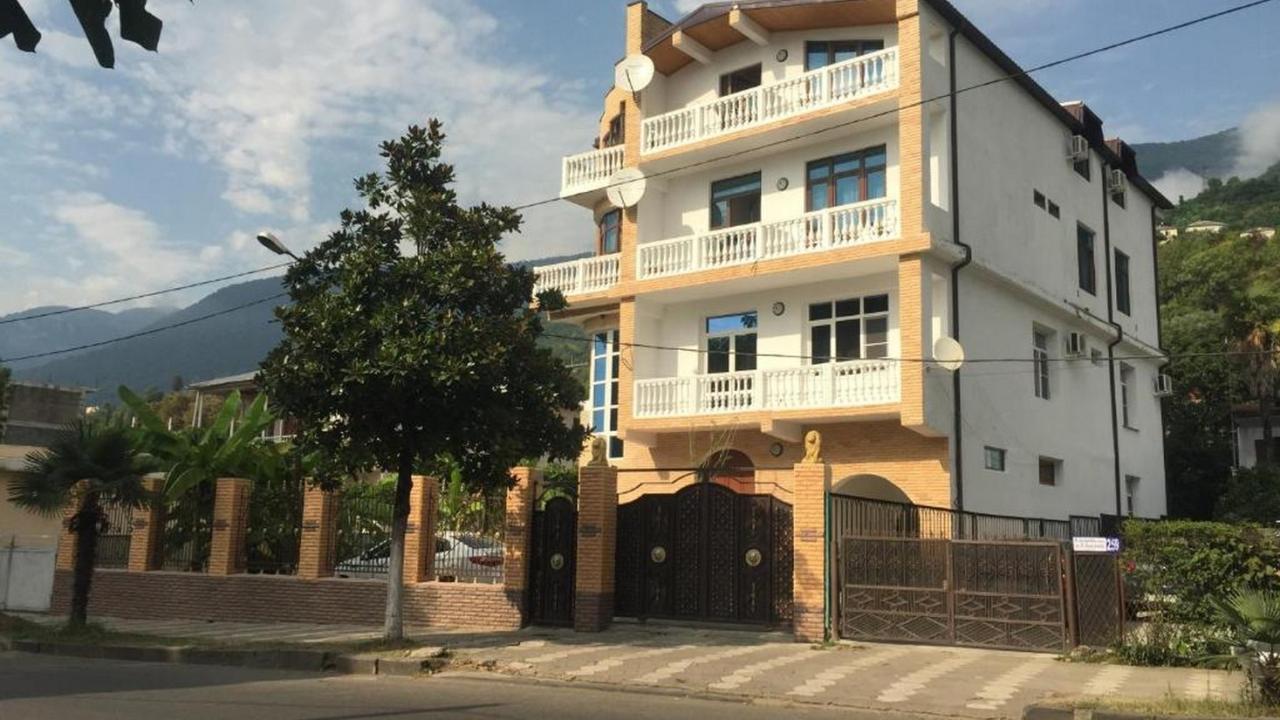 Real photos of Golden Villa Bougainvillea