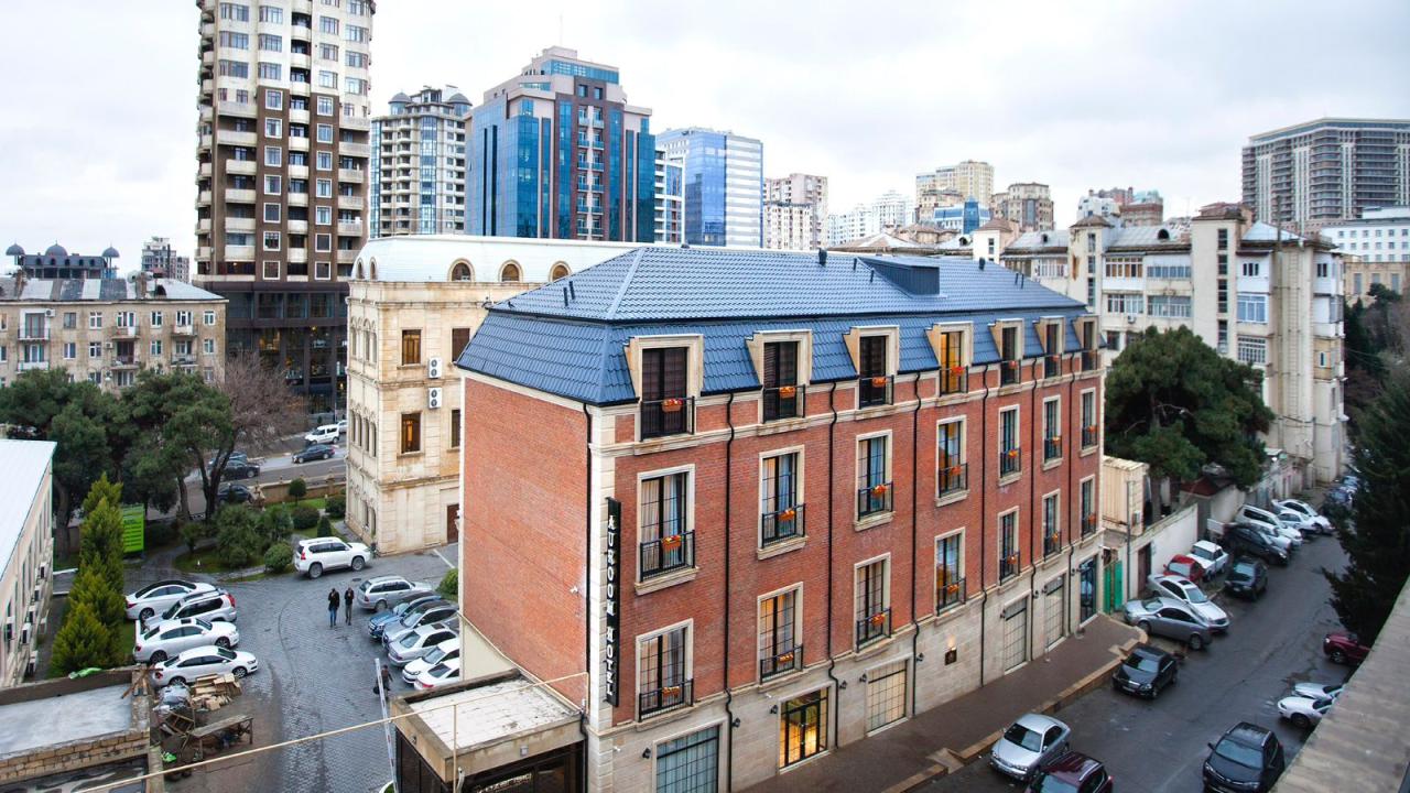 Реальные фото Auroom Baku (Аурум Баку)