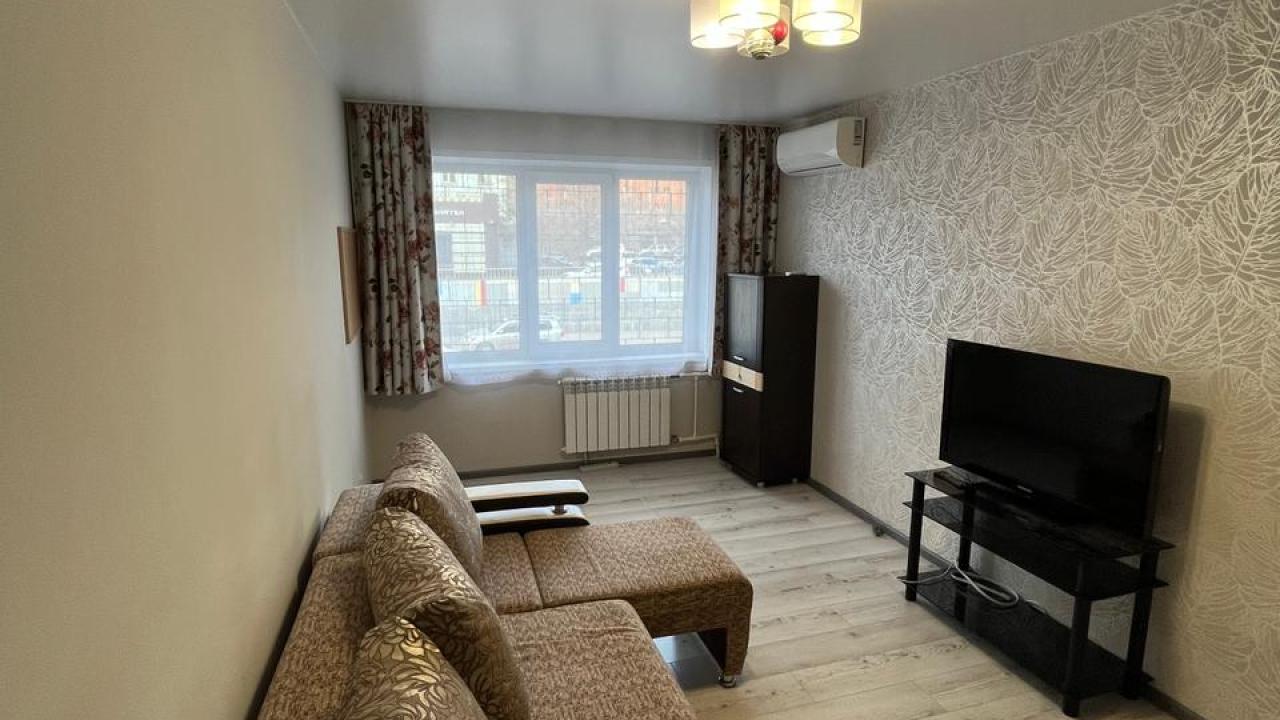 Real photos of Baikal Apartments on 8 Zheleznodorozhnikov Street