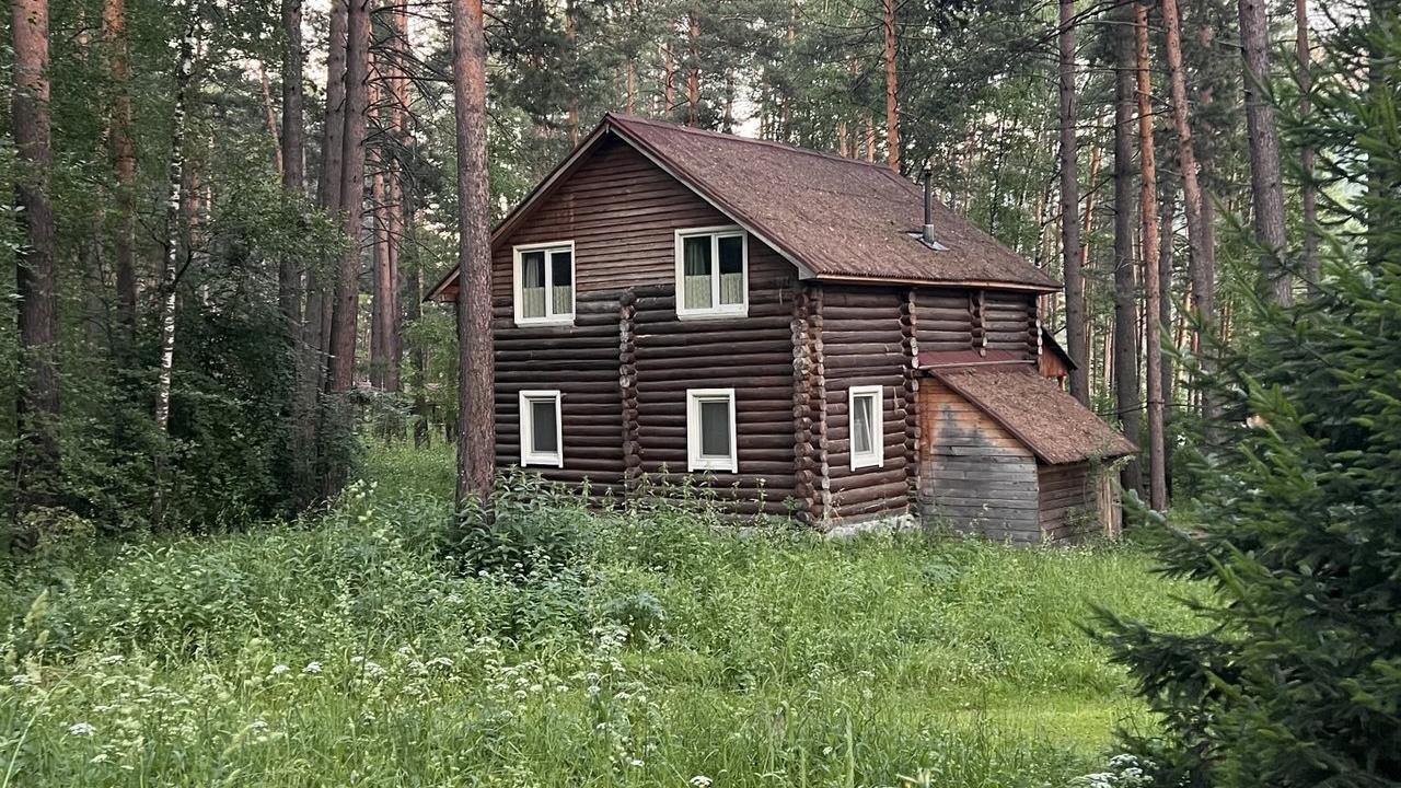 Real photos of The Traveler's Hut