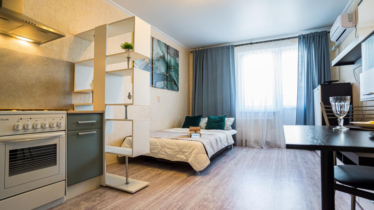 Real photos of LetoApart (LetoApart) on Udalova Street 5
