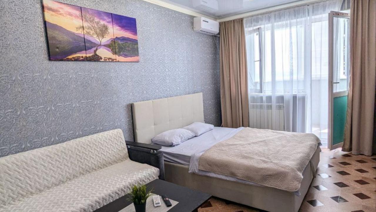 Real photos of Apartments on Savushkina street 6k7