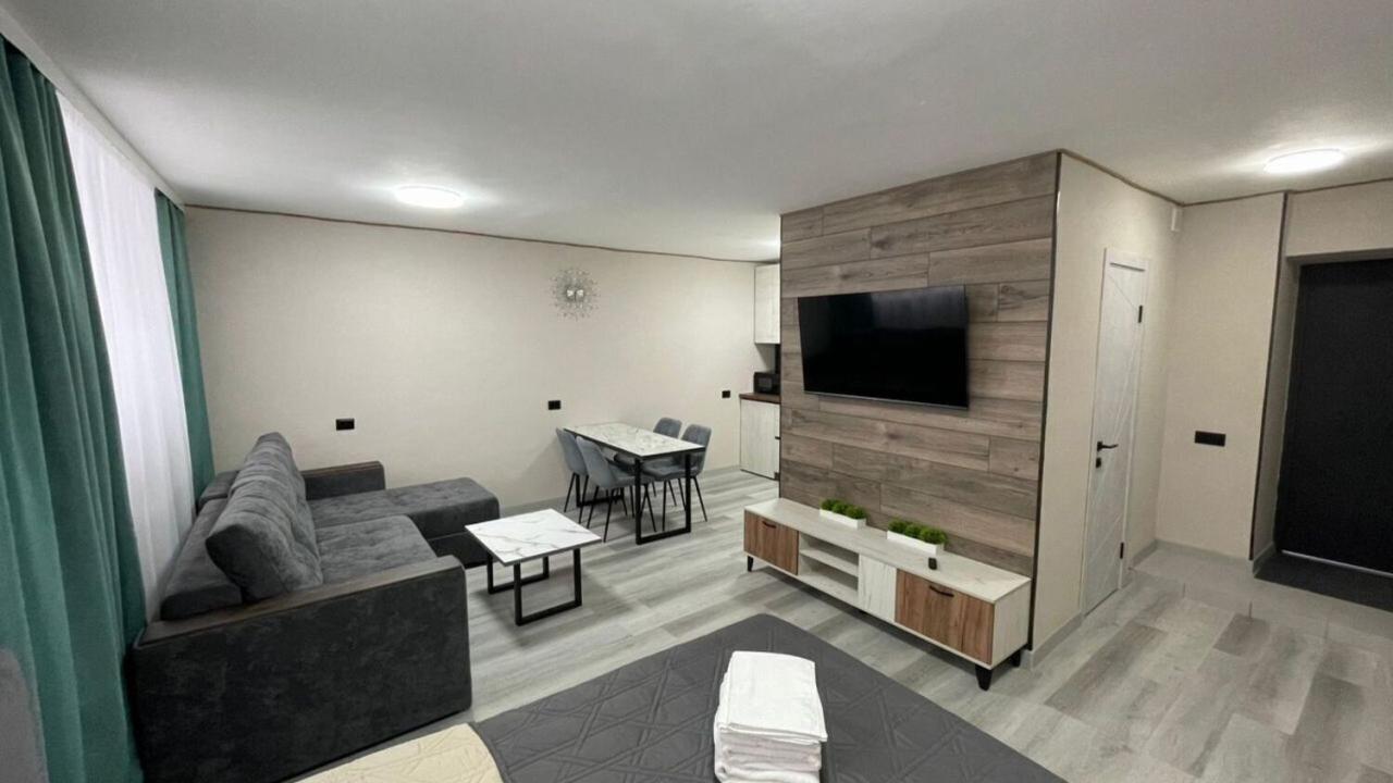 Real photos of Apartments at 41 Pobedy Avenue