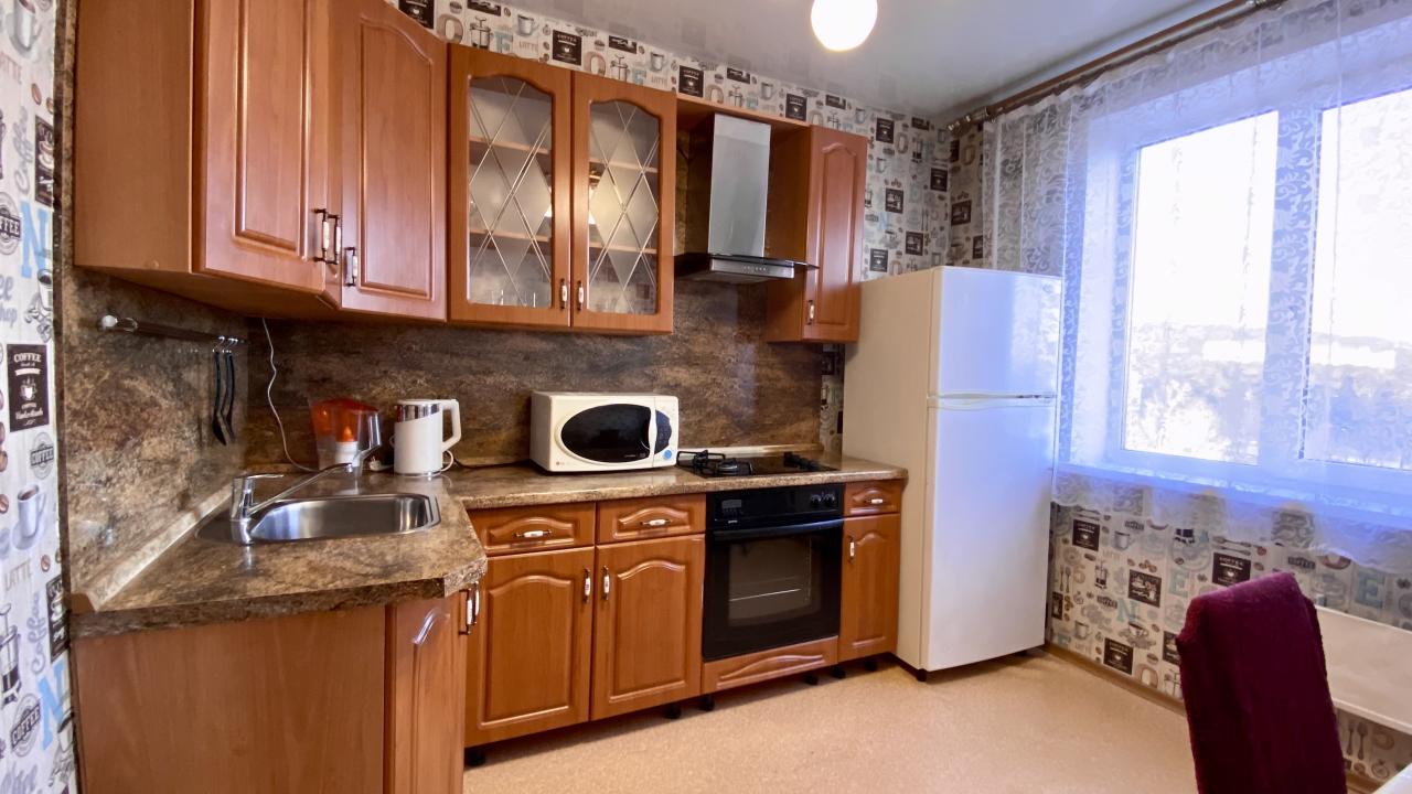 Real photos of 2-room apartment Shilova 89