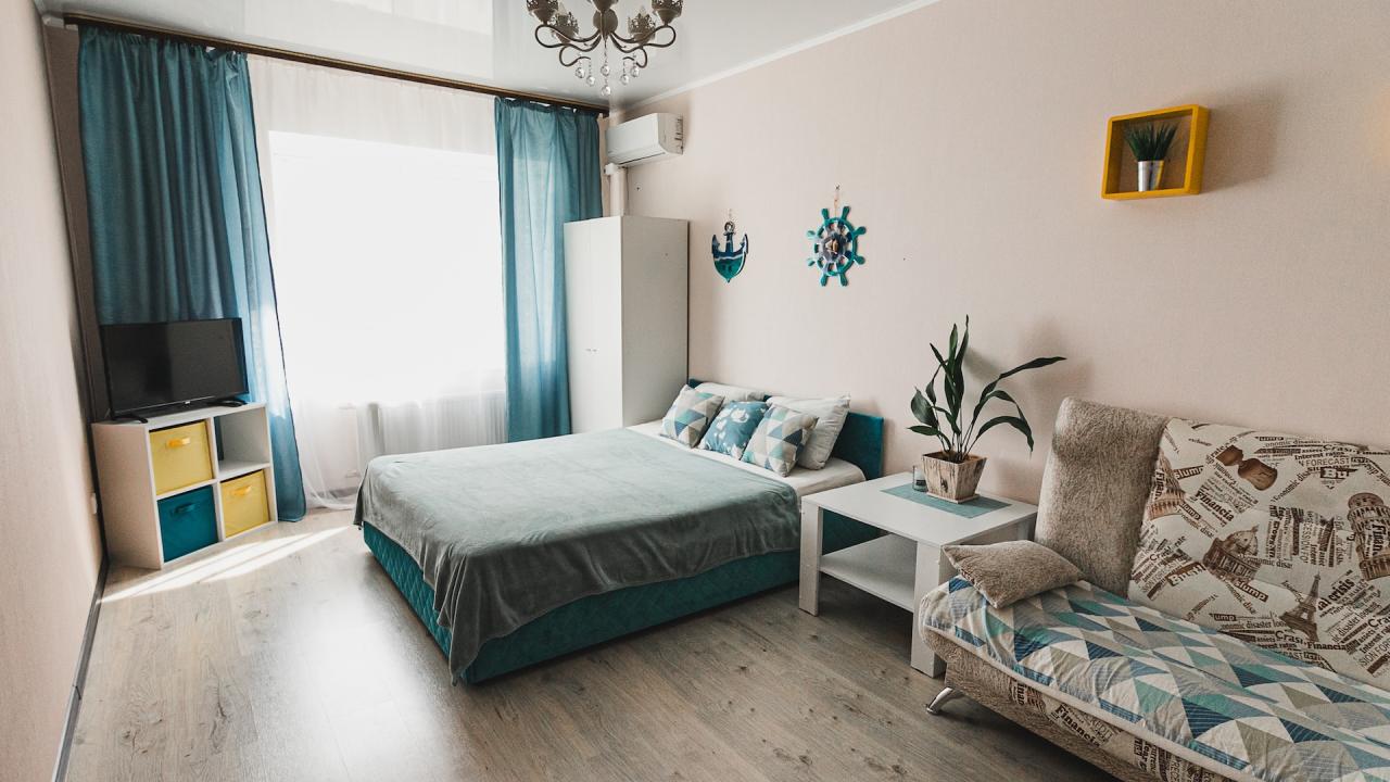 Real photos of Esenin Art Apartment on Lisa Chaikina Street