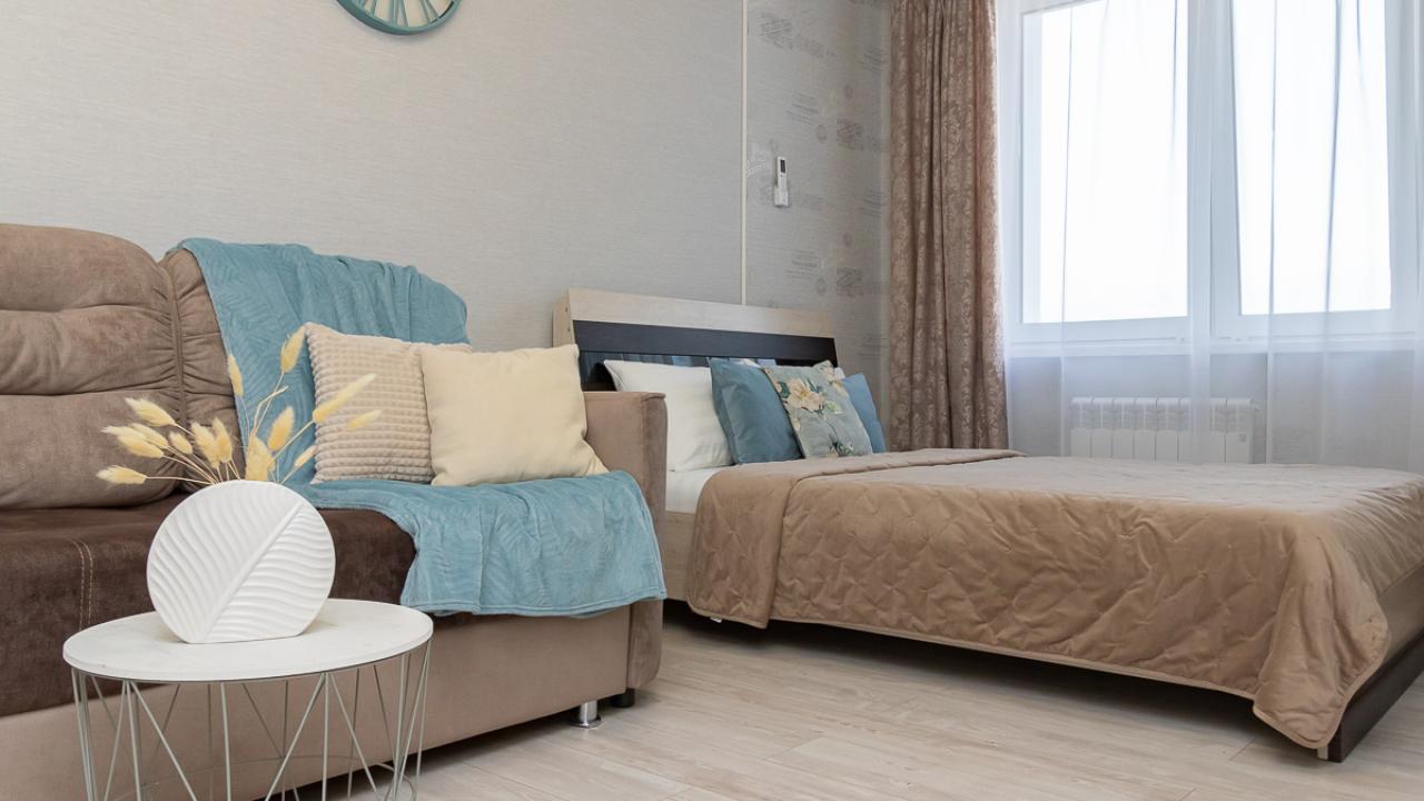 Real photos of How are you at home on Take-off Street