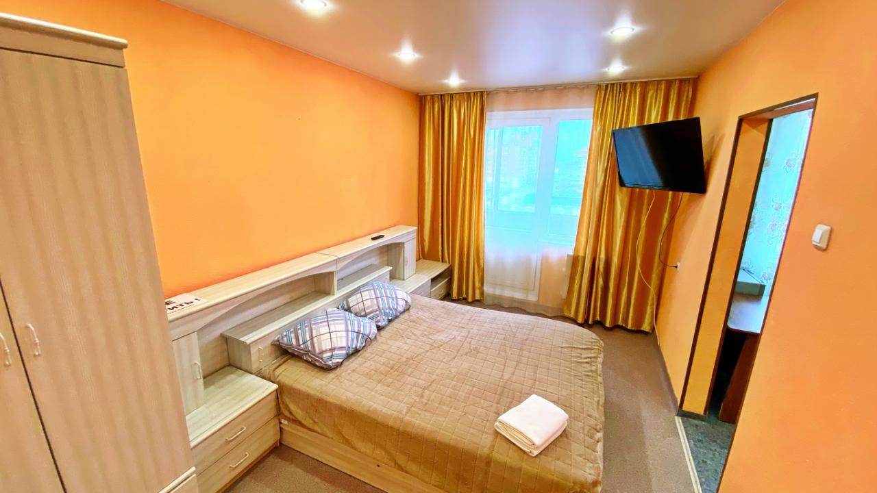 Real photos of Baikal Apartments on 17 Vesna Street